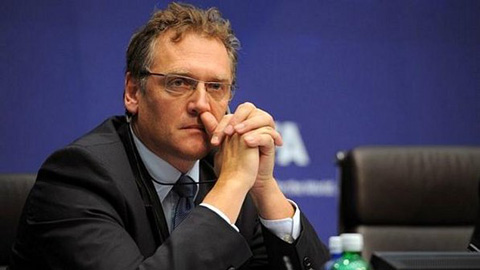 Sau Blatter & Platini, đến lượt Tổng thư ký FIFA Jerome Valcke bị đình chỉ công tác Sau Blatter & Platini, đến lượt Tổng thư ký FIFA Jerome Valcke bị đình chỉ công tác