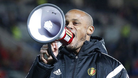 Kompany sẵn sàng đá cho ĐT Bỉ bất chấp lo ngại về chấn thương Kompany sẵn sàng đá cho ĐT Bỉ bất chấp lo ngại về chấn thương