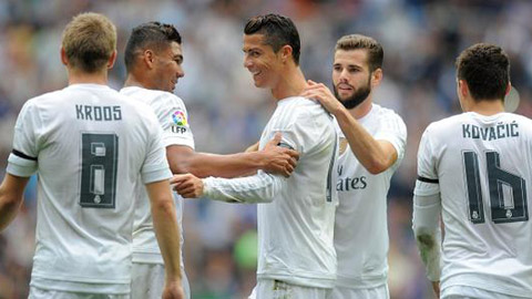 Real 3-0 Levante: Ronaldo đi vào lịch sử