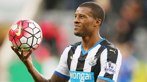 Wijnaldum lập liên tiếp các kỷ lục sau cú poker vào lưới Norwich